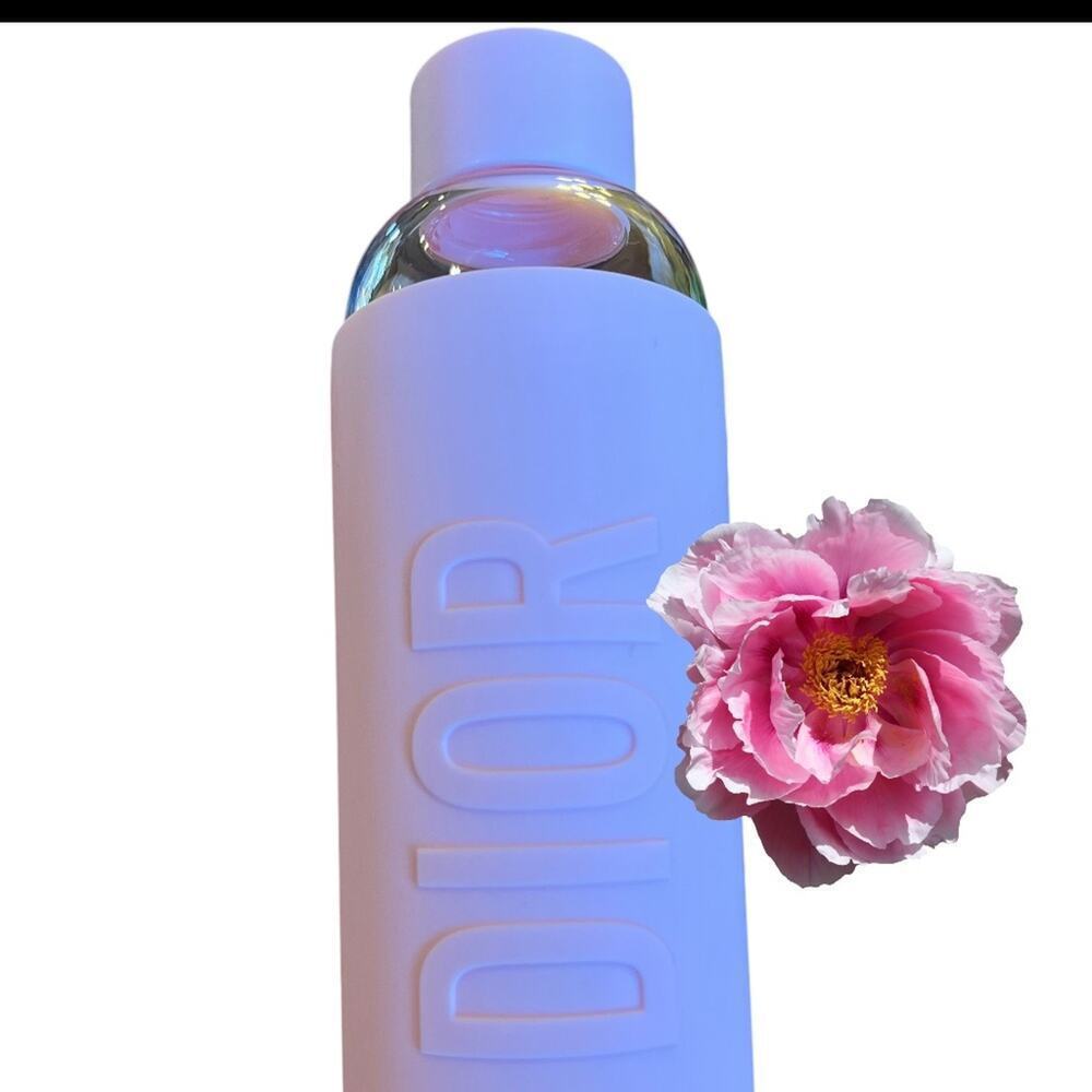 Dior Beauty Pink Glass Water Bottle Exclusive 550ml (Limited Edition)- NWOT - Picture 2 of 6